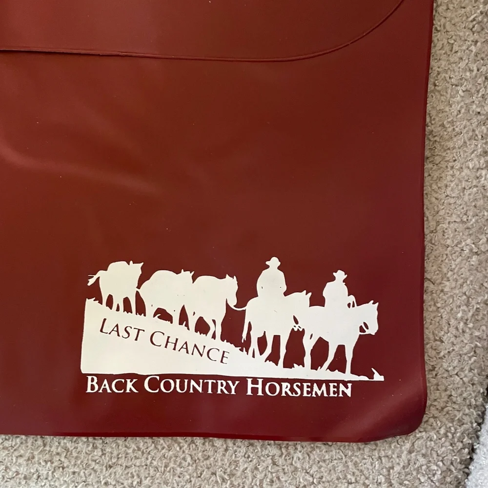 Montana Maroon Plastic Document Holder